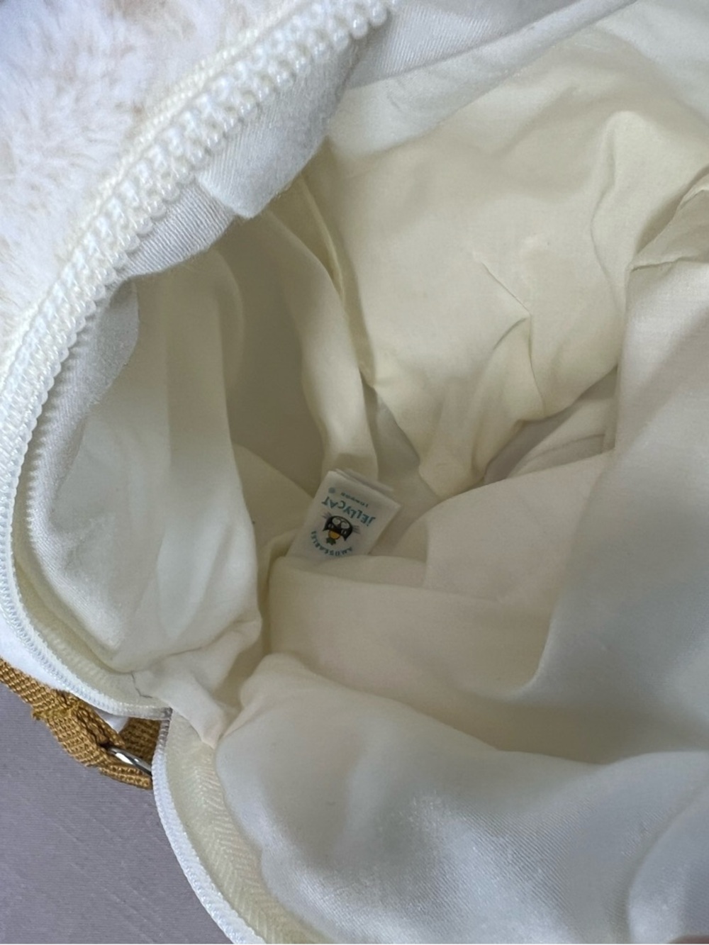 Jellycat Amuseable Happy Boiled Egg Crossbody Bag Plush White Yellow London - Picture 12 of 13